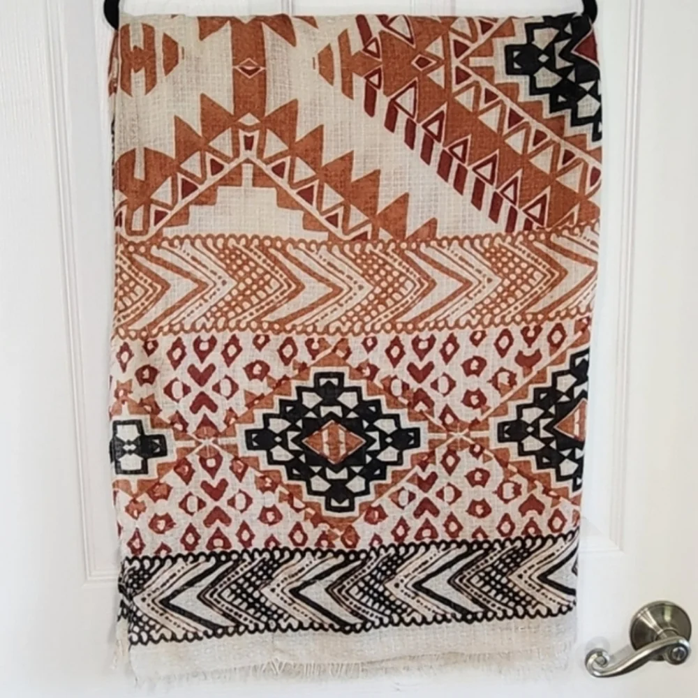 Long rectangle scarf with fringe Geometric cream burgundy burnt orange black